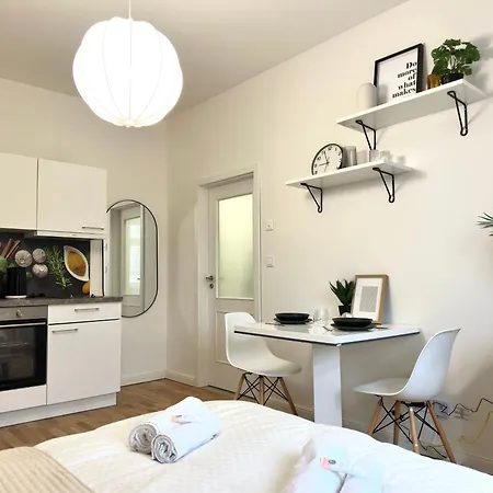 דירה Prague Central Apartment *