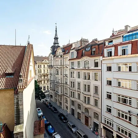 Elegant Old Town With Balcony With Free Garage * Prague