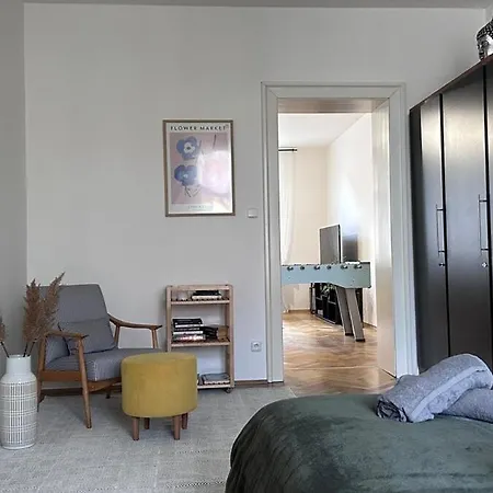 Stylish In The Center Of Appartement