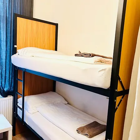 Hostel Good Price *