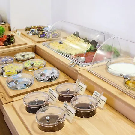 阿德尔伯特伊寇酒店 酒店