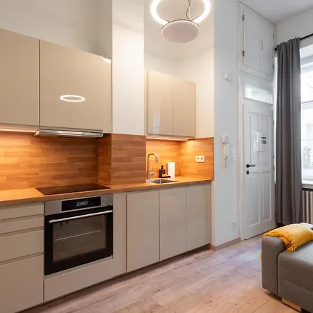 Eclectic And Design Duplex In 公寓 *
