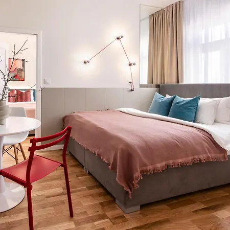 Turnkey I Wenceslas Square Premium * Prague