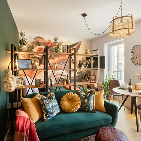Cozy Bohemian In The Heart Of - 501 Apartment *