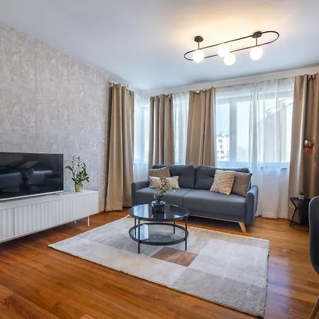 The Bright And Cozy Hideaway Apartment Prague
