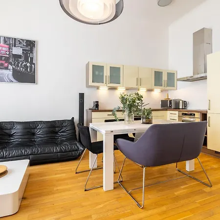 Lesser Town Melnicka By Easybnb Apartment