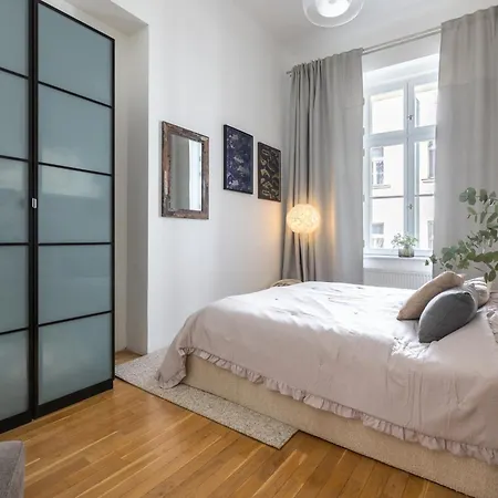 Apartment Lesser Town Melnicka By Easybnb *