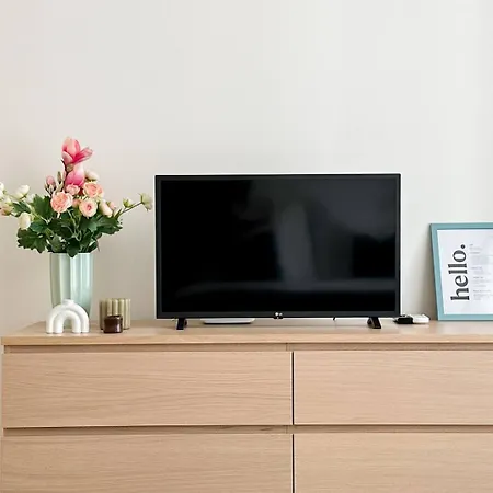 Real Living By Refa Karlin 406 Apartment *