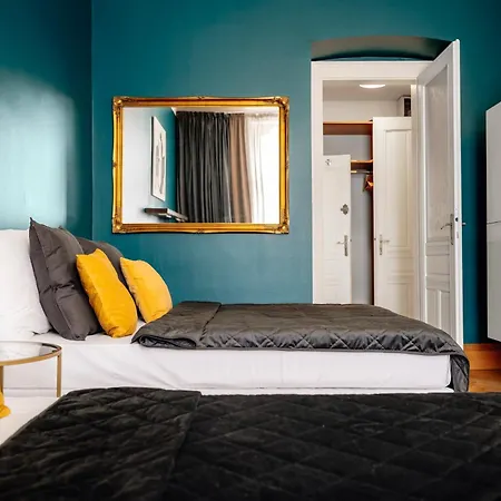 Heritage Haven Charming 3br Center شقة براغ