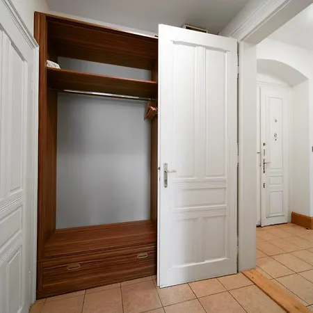 شقة Heritage Haven Charming 3br Center