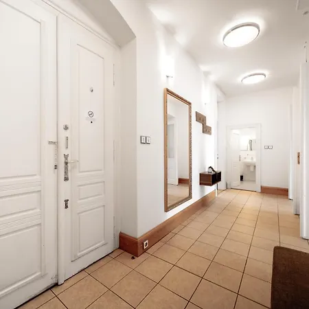 شقة Heritage Haven Charming 3br Center