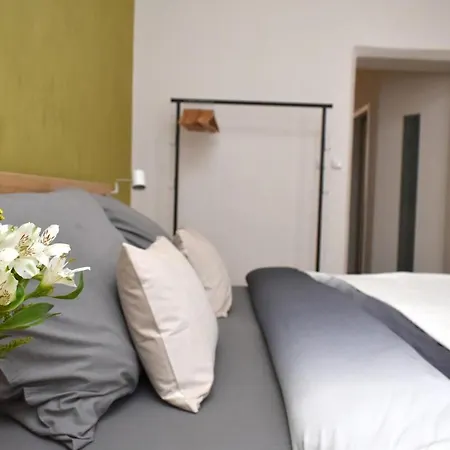 One Bedroom Lejlighed *