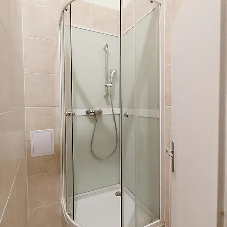 Charles Bridge, Old Town3 Min Walk Private E Apartment