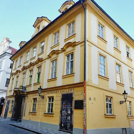 Just 3 Min Walk Old Town Center Private E
