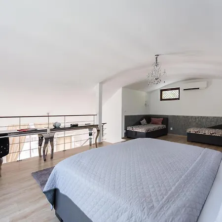 Hotel Wellness & Boutique Pod Lipkami Prag