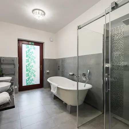 Wellness & Boutique Pod Lipkami Prag