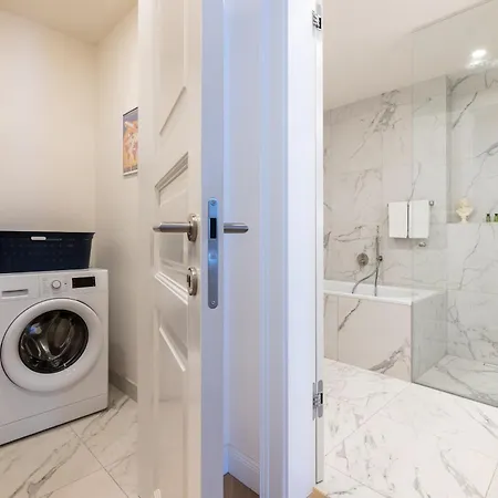 Apartment Modern In A Quiet Yet Location Prague