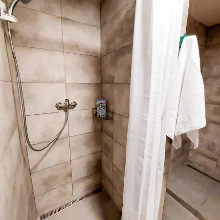 Homestay Blizko Narodniho Muzea A1 *