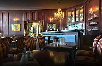 Olympik Artemis Hotel