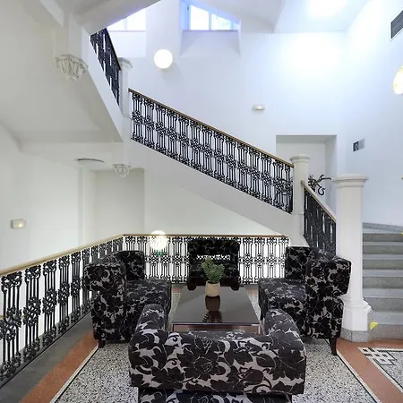 Eurostars Thalia Hotel
