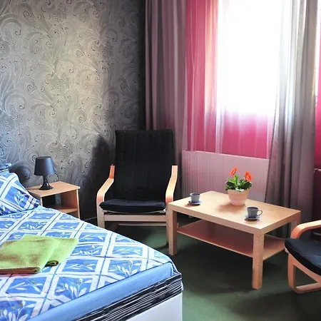 Hostel Alia