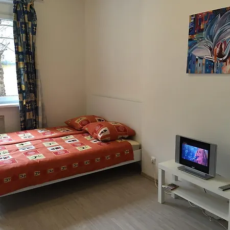 Apartamento U Gymnazia Irina Praga