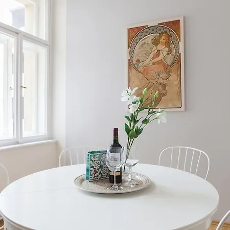 My Mucha's Old Gallery * Prag