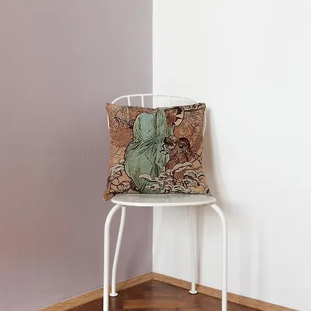 Daire My Mucha's Old Gallery