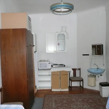 Guest house Trojska Prague