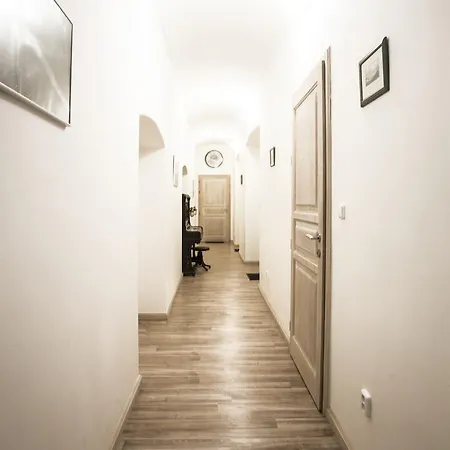 Apartment Art-apartments Seifertova Prague