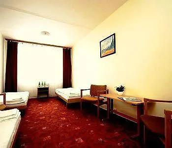 Hotell Easy Star 2*