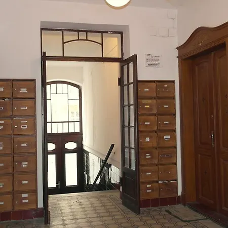 Palladium Apartment *