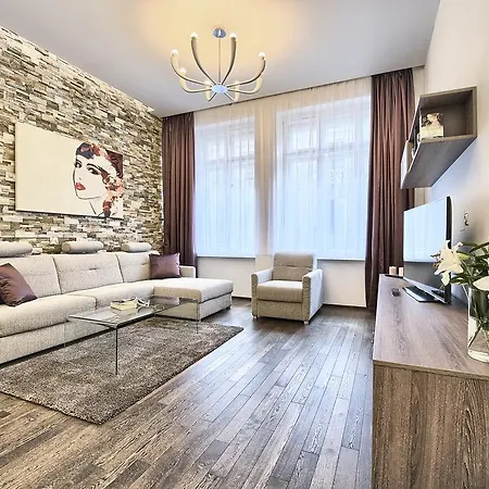 Apartment Krizovnicka *