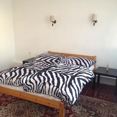Bed & Breakfast B&B Home 2*