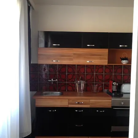 Bed & Breakfast B&B Home 2*