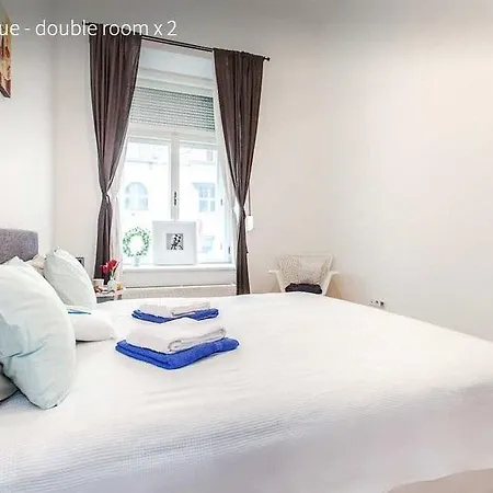 Kent Ridge Loft Apartment *