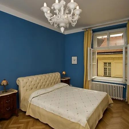 Casa Olivova Apartamento *