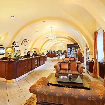 Hotel Lindner Castle, Part Of Jdv By Hyatt