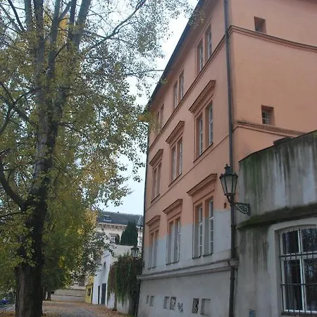 Na Kampe * Prague