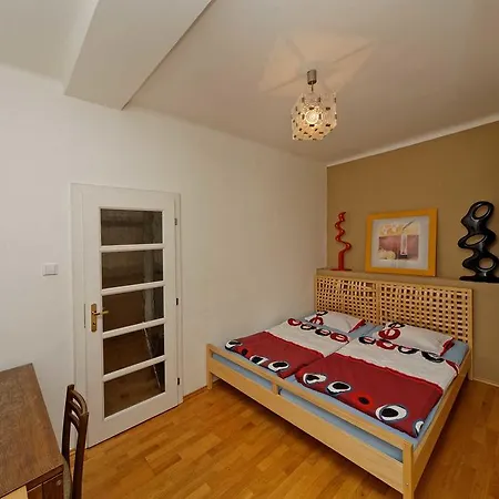 Apartment Myslikova Prague