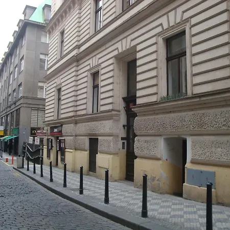 Gallery Hostel Praag
