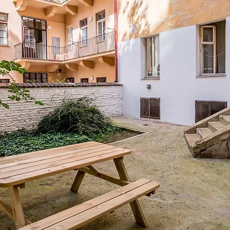 Apartment Garden Prague