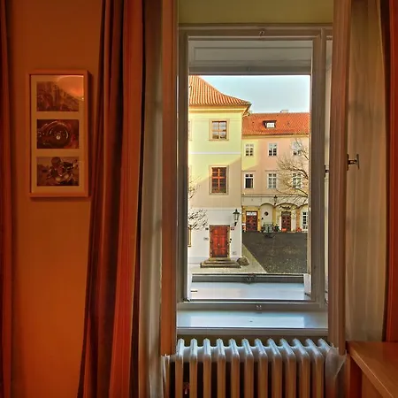 Guest house Tyn Courtyard Guestrooms 4*