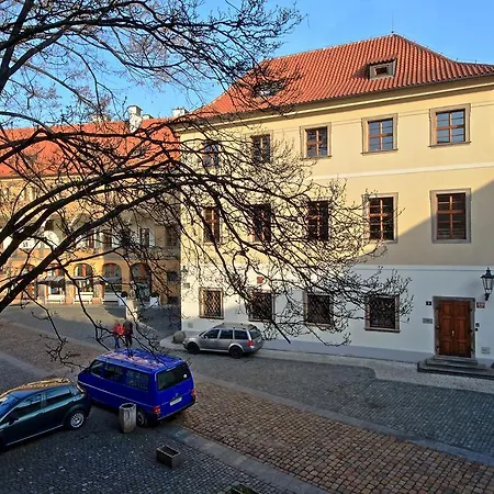 Tyn Courtyard Guestrooms