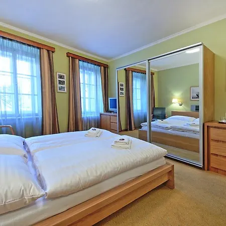 Guest house Tyn Courtyard Guestrooms