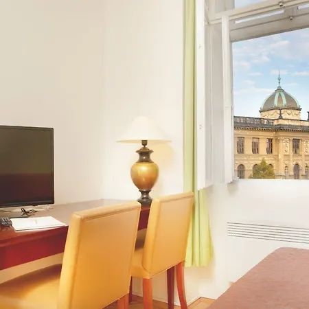 Wenceslas Square - Czech Leading Hotel Praga