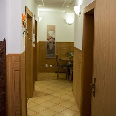 Holiday House Barrandov Vakantiehuis *
