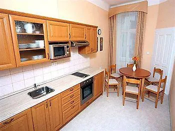 & Royal Standard Hotell Prag