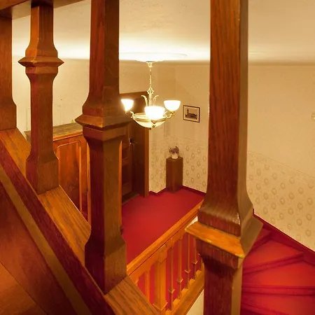 At The Golden Scissors 4* Praga