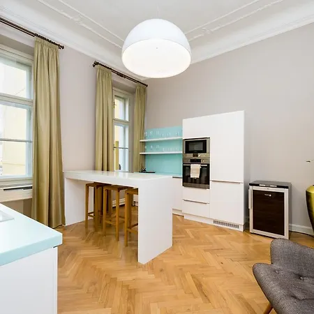 Grand Central Residence By Tkc Aparthotel Prague